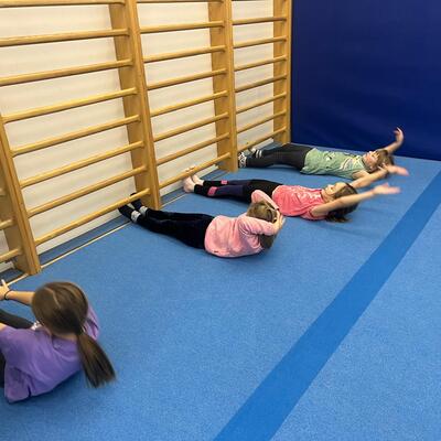 whatsapp image 2025-11-15 at 18 WhatsApp_Image_2025-11-15_at_18.00.21__2_.jpeg