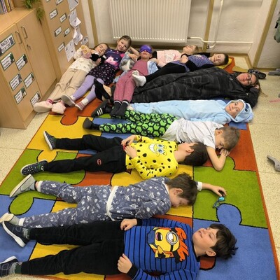 media 9 Media__9_.jpg